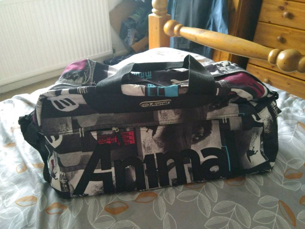 animal holdall bag